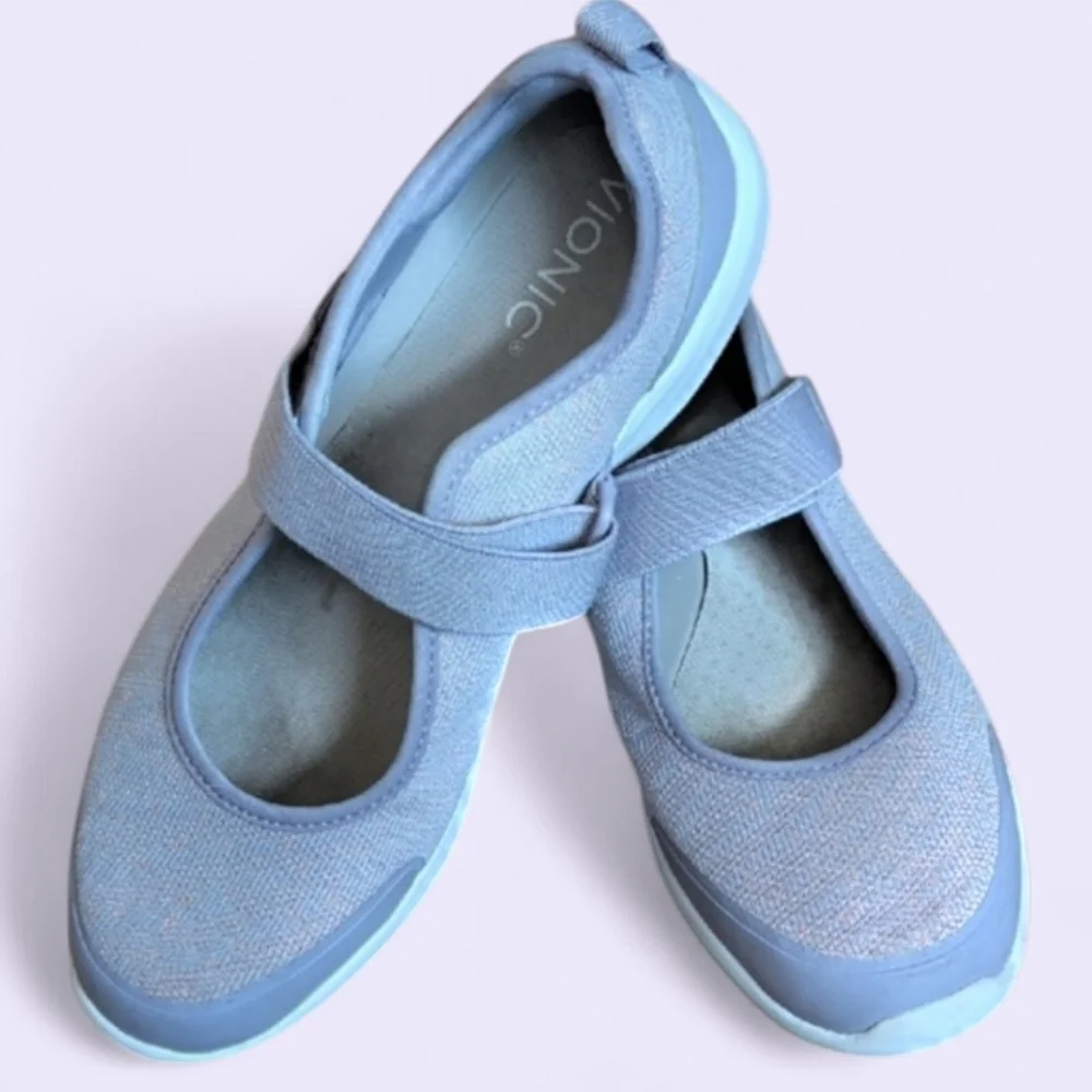 Vionic Women's Jessica Mary Jane Sneaker in a Lavender with Orange Specks.